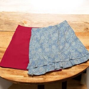 Bundle of Two Skorts Fuchsia Calloway and Blue Floral Size S
